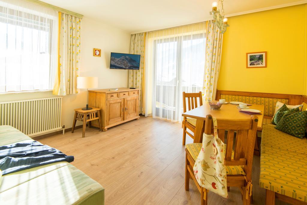 Appartementhaus Jaegerheim Dorfgastein Bagian luar foto