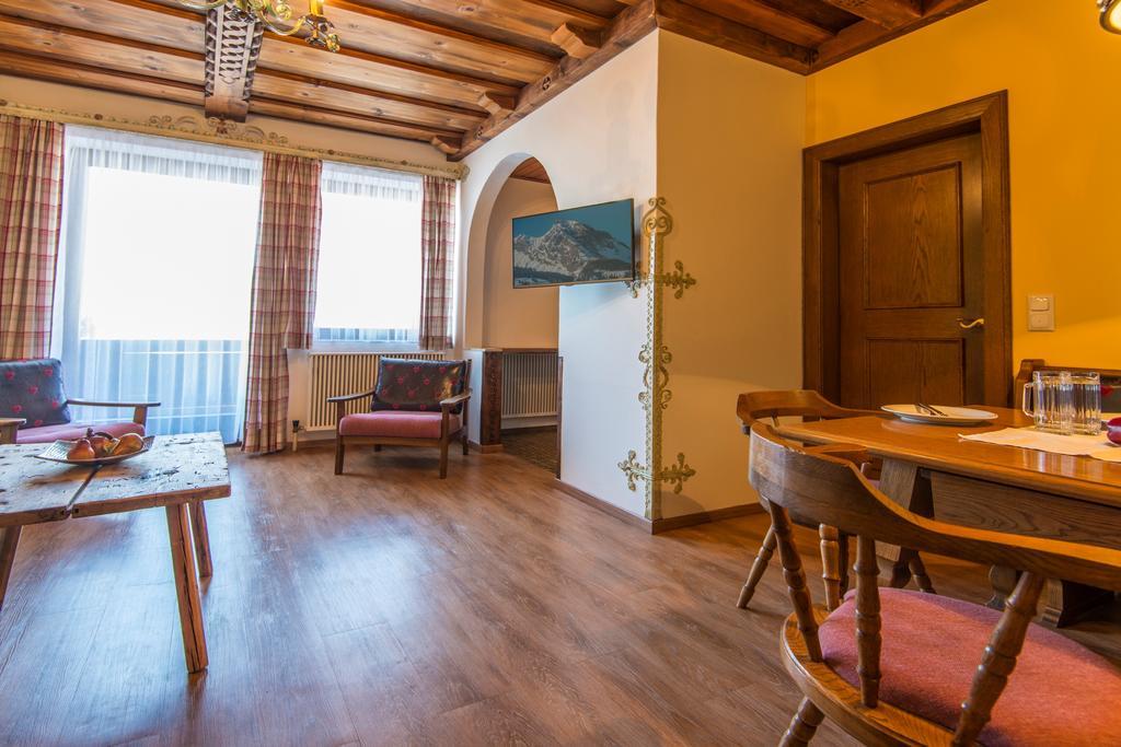 Appartementhaus Jaegerheim Dorfgastein Bagian luar foto